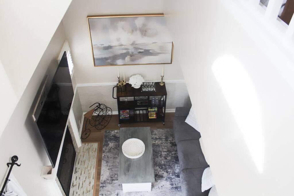 Cozy French Style Villa- 3 Bed-Casino-Pools-Jacuzzi Norwich Exteriör bild